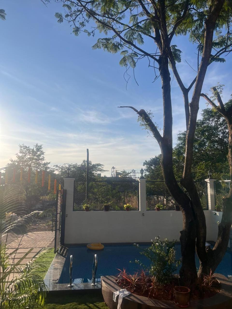 Mannat Villa With Swimming Pool And Garden Lonavala Exterior photo
